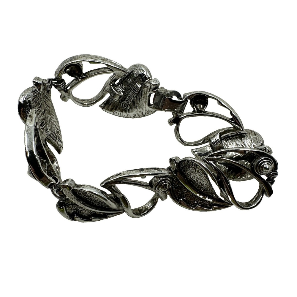 VTG SARAH COVENTRY-Silver Tone Leaf Design Panels Bracelet